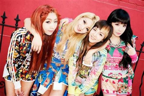 2ne1 Blackjack Japao