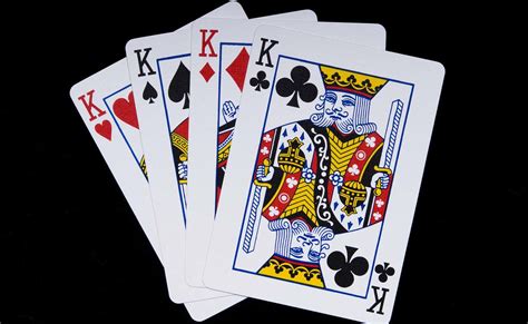 4 De 5 Anos Atraves De Kings Poker