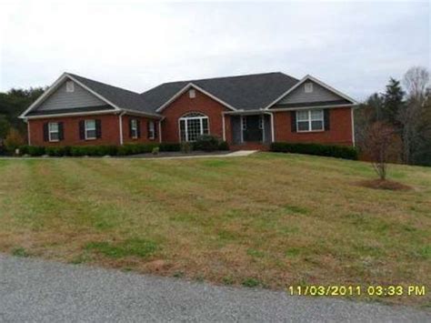 531 Blackjack Ct Demorest Ga