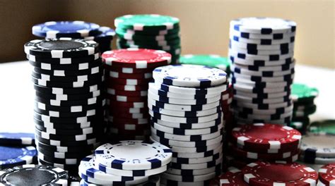 Atraves De Fichas De Poker