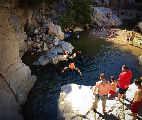 Aztec Falls Betano