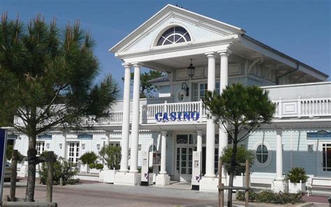 Casino Des Pins Aux Sables Dolonne