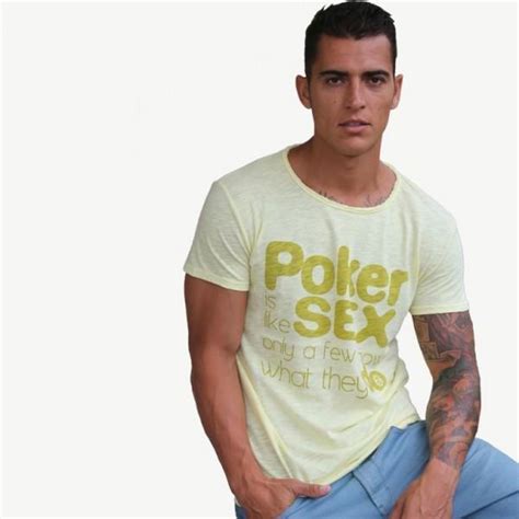 Destaque Poker Afiliacao Roupas