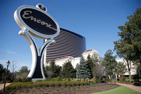 Everett Casino Construcao