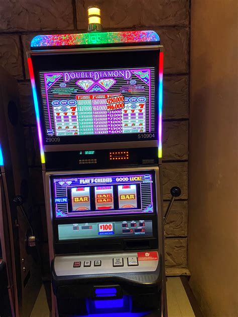 G+ Deluxe Slot Machine