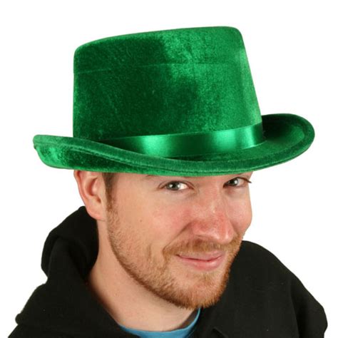 Green Hat Man Betsul