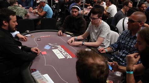 Jouer Fin De Tournoi De Poker