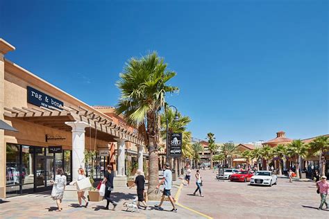 Morongo Casino Outlet Mall