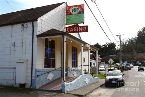 O Casino Bar E Grill Bodega Bay Ca