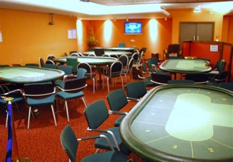 O Casino Poker Saint Denis 974