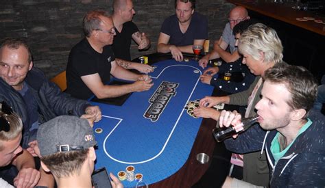 Poker Almere O Clube