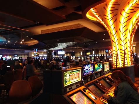 Seneca Buffalo Creek Casino 1 Fulton St Buffalo Ny 14204