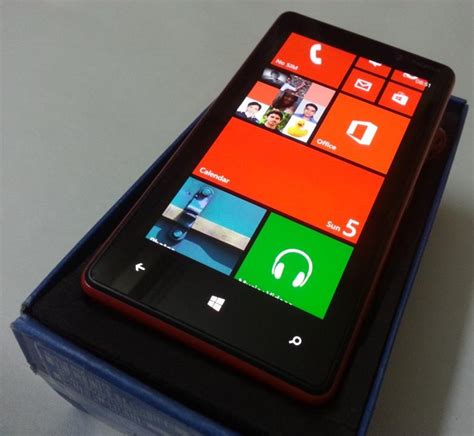Slot Lumia 820