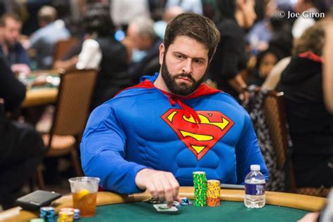 Superman Poker