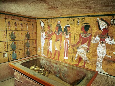 Tomb Of Nefertiti Betsul